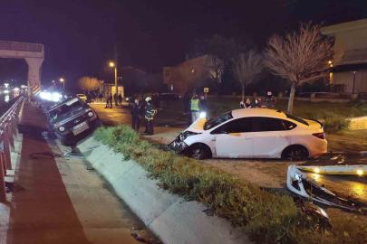 Edirne’de otomobil ile cipin çarpıştığı kazada 3 kişi yaralandı