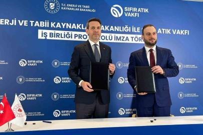 Enerji ve Tabii Kaynaklar Bakanı Bayraktar: "Savaşın eşiğinde enerjiyi doğru kullanabilmek her zamankinden daha önemli"