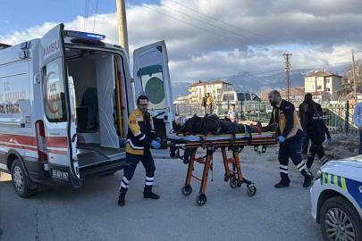 Erbaa’da motosiklet ile otomobil çarpıştı: 2 yaralı