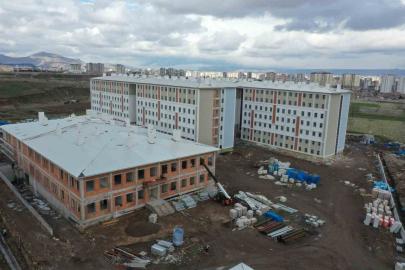 ERÜ kampüsünde yapılan yurtlar son aşamada