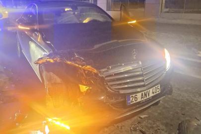 Eskişehir-Kütahya yolunda kaza: 3 yaralı