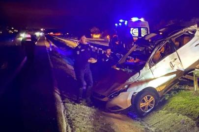 Eskişehir Yolu üzerinde meydana gelen trafik kazasında aynı aileden iki kişi yaşamını yitirirken, üç kişi yaralandı