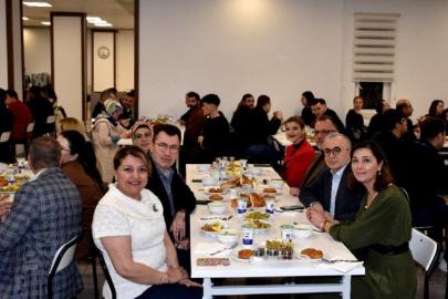 ESOGÜ Hastanesi’nde hastane personeli ve hasta yakınları iftarda bir araya geldi