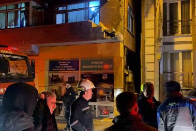 Evinin balkonundan soba borusu çıkarttı, vatandaş yangın var zannetti: Ekipler harekete geçti