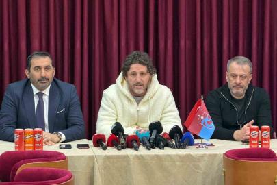 Fatih Tekke: "Bu ekip alkışı hak etti ve etmeye devam ediyor"