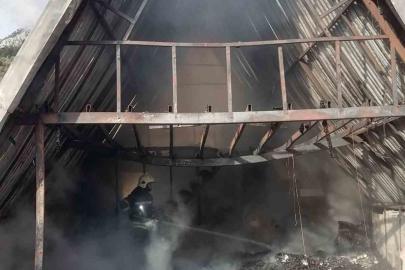 Fethiye’de bungalov ev yangını