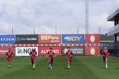 Galatasaray günü çift antrenmanla tamamladı