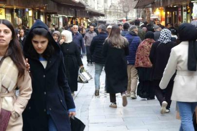 Gaziantep’te bayram alışverişinde adım atacak yer kalmadı