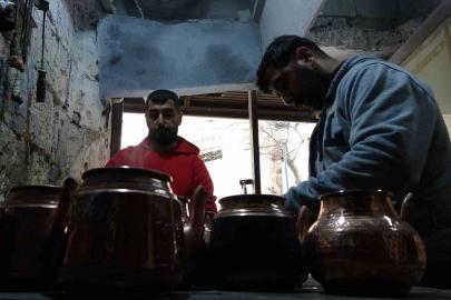 Gaziantep’te kalaycılarin bayram mesaisi