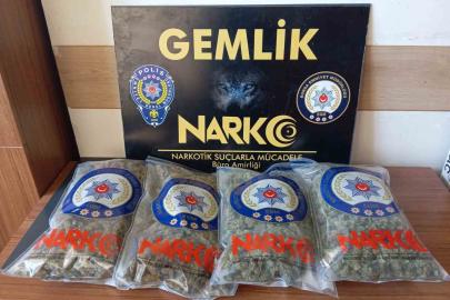 Gemlik’te uyuşturucu tacirlerine operasyon