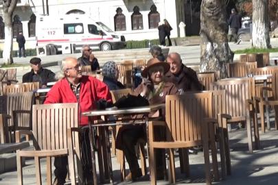 Gençler kaçıyor, emekliler yerleşiyor: Sinop’ta çalışan sayısı, emeklilerin gerisinde kaldı