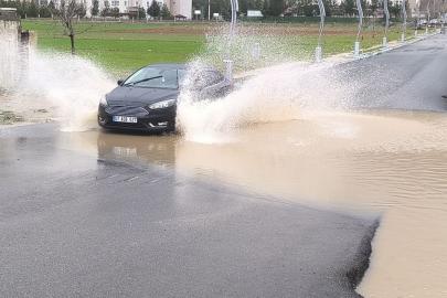 Gercüş’te şiddetli yağış ve fırtına