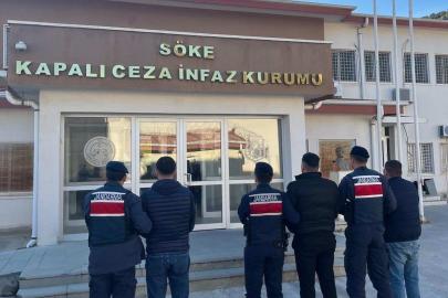 Germencik ve Söke’de 16 düzensiz göçmen, 4 organizatör yakalandı