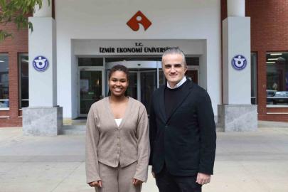 Hem suda hem sınıfta zirvede