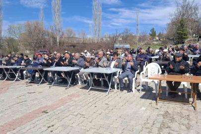 Hisarcık’ta depremde hayatını kaybedenler için mevlit ve hayır yemeği