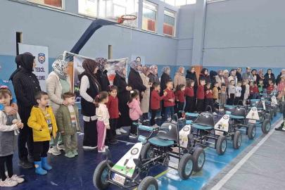 Hisarcık’ta öğrencilere uygulamalı ve teorik trafik eğitimi