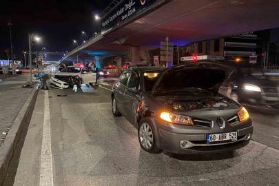 İki otomobil çarpıştı: 1 yaralı