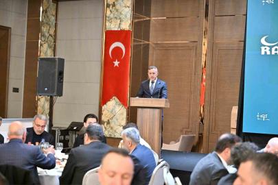İş dünyası, kamu yöneticileri ve çocuklar aynı iftar sofrasında buluştu