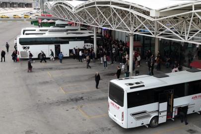 Isparta Otogarı’nda biletler kısa sürede tükendi