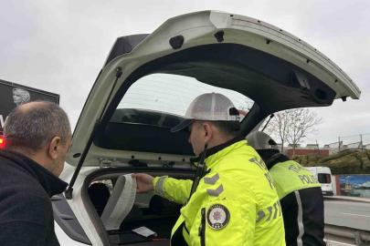 İstanbul’da sürücülere dronlu ’kaynak’ denetimi