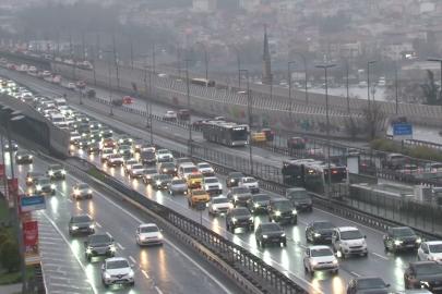 İstanbul’da trafik yoğunluğu yüzde 60’a ulaştı