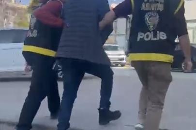 İzmir’de 15 yıldır aranan şüpheli sahte kimlikle yakalandı