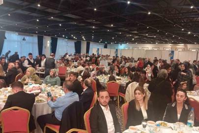 İzmir’de Erzurumlular iftar programında buluştu