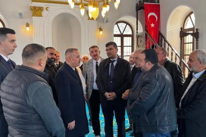 İzmir’de restore edilen tarihi Asmalı Mescit Camii ibadete açıldı