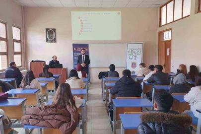 Jandarmadan madde bağımlılığı ile mücadele semineri