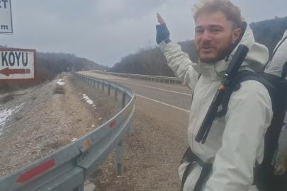 Japonya’ya ulaşmak için Almanya’dan yola çıkan gezgin 6 aydır yürüyor