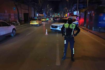 Kadıköy’de denetimler sürüyor: 50 araç men edildi