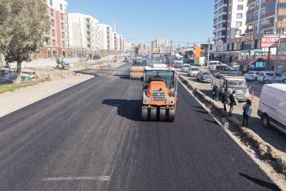 Kahramanmaraş Doğukent karayolu yenileniyor