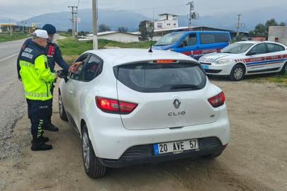 Karacasu’da bayramda trafik ekipleri sahada