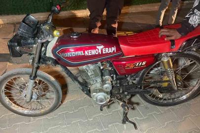 Karaman’da 5 motosiklet parası ceza yiyen sürücünün rahatlığı pes dedirtti