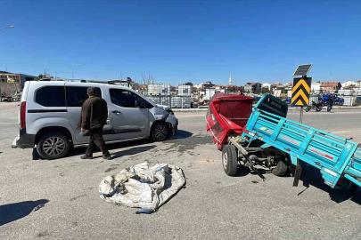 Karaman’da bir kişinin ağır yaralandığı kaza anı kamerada