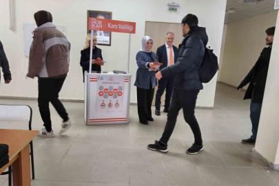 Kars’ta "Açık Kapı"dan üniversite öğrencilerine yakın temas