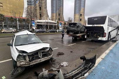 Kartal Sahili’nde zincirleme kaza: 1’i ağır 3 yaralı
