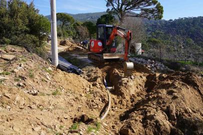 Kavaklıdere Çamlıyurt Mahallesi’nde içme suyu iletim hattı yenilendi