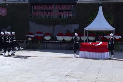 Kazada şehit olan polis memuru için cenaze töreni düzenleniyor