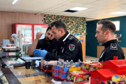 Kepez’de bayram öncesi tatlıcılara sıkı denetim