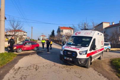 Keşan’da iki otomobilin çarpıştığı kazada 1 kişi yaralandı