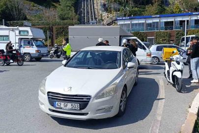 Kırmızı ışıkta geçip kaza yaptı, ehliyetine 1 ay el konuldu