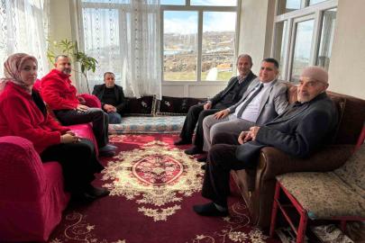 Kızılay’dan yalnız yaşayan yaşlılara bayram ziyareti