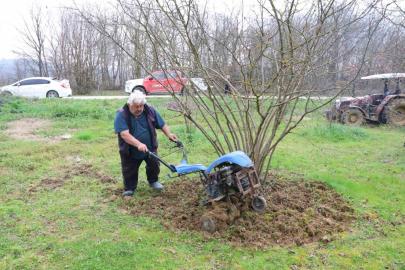 Kocaeli’de hibeli gübrelerini alan çiftçiler tarlada mesaiye başladı
