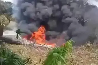 Kolombiya’da düşen askeri uçakta 66 kişi hayatını kaybetti