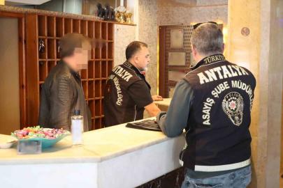 Konaklama tesisleri ve araç kiralama firmalarına eş zamanlı denetim