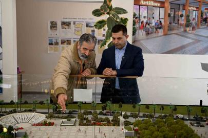 Kuşadası Kent Meydanı’nda çalışmalarda sona gelindi