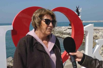 Kuşadası’nda vatandaşlardan Başkan Günel’e destek