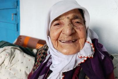 Kütahya’nın asırlık çınarı Dudu Teyze, iki devri birden yaşadı