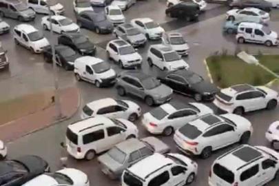 Mardin’de bayram arifesinde araç yoğunluğu yaşandı